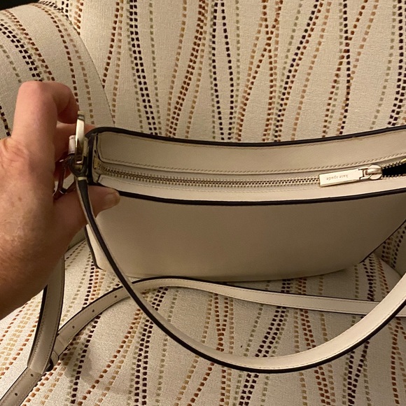 Kate Spade Classic White Shoulder Bag - Picture 8 of 9